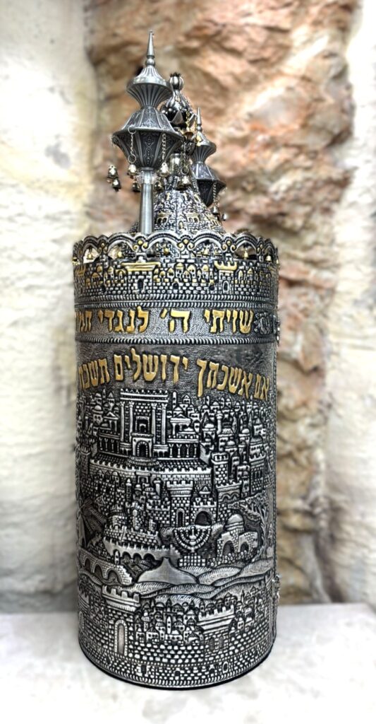 ספרי תורה מהודרים ברמה גבוהה