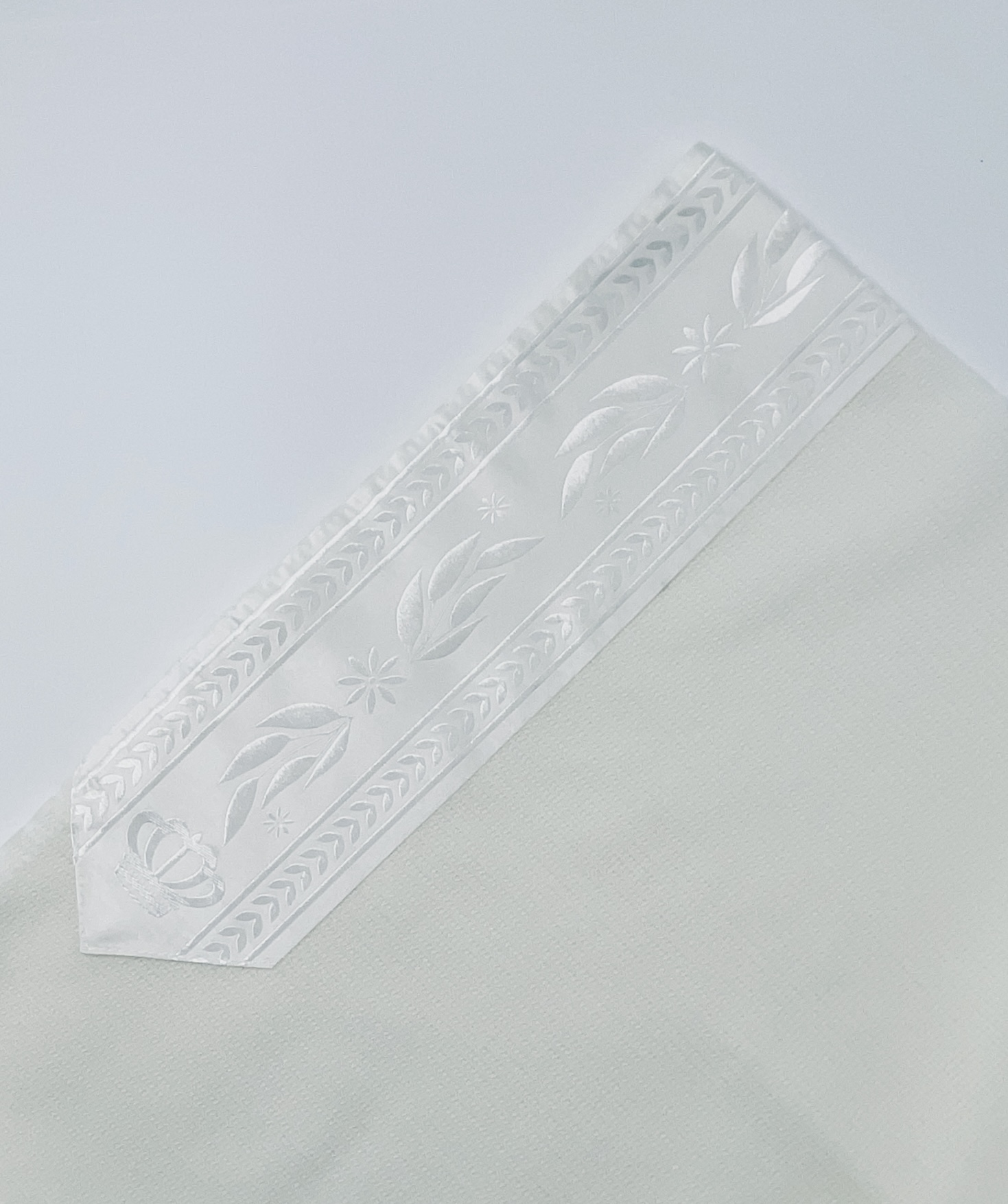 טלית צמר רחלים חלקה פסים לבנים – תמונה 4